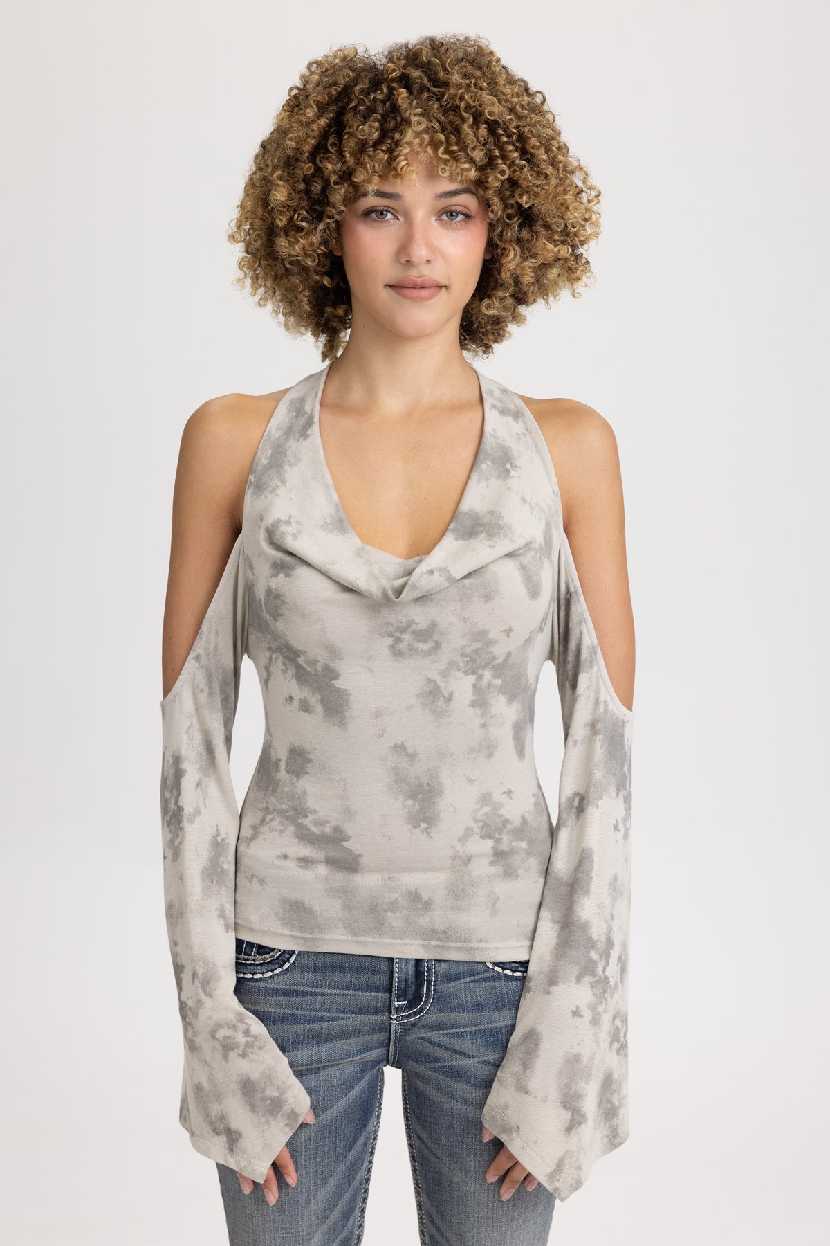 Dextra Sleeved Halter Top