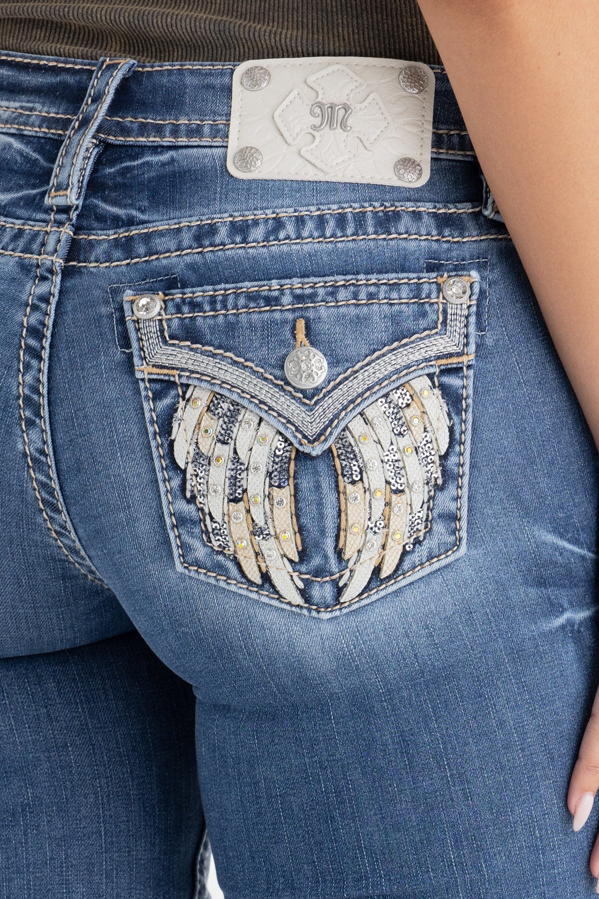 Arissa Wing Straight Jeans